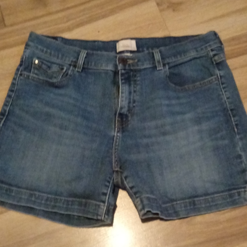 Levi's jean shorts